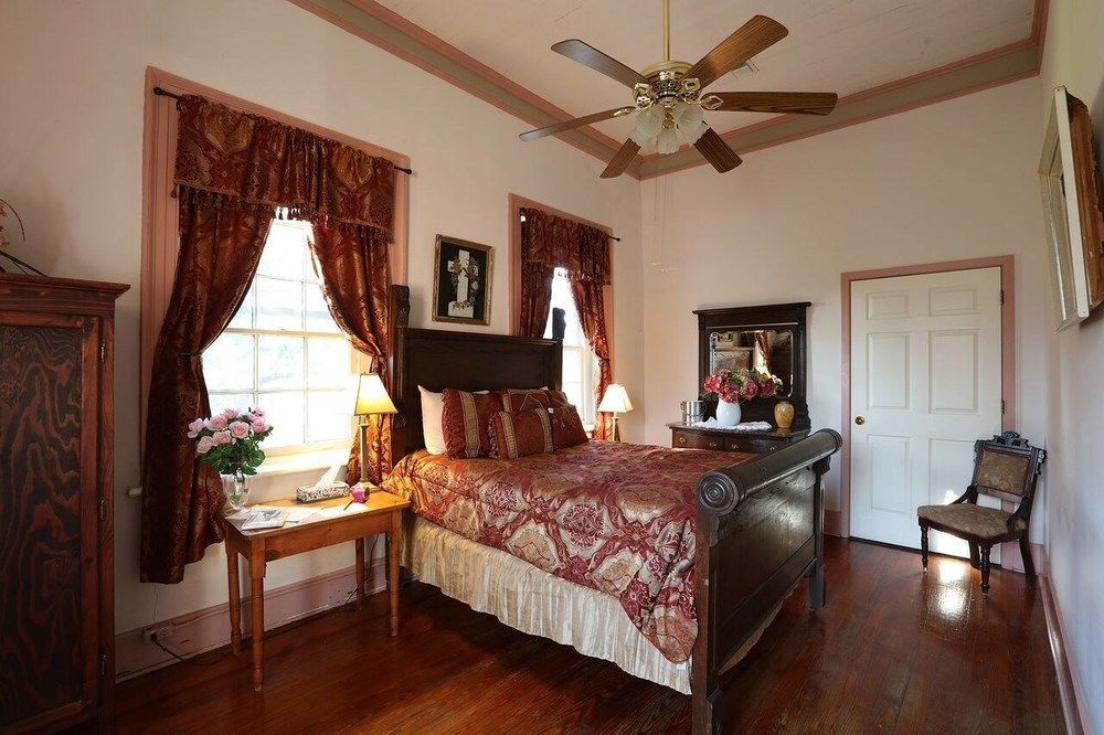 Old Castillo Bed And Breakfast Saint Martinville Екстер'єр фото
